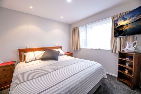 Photo of property in 24f Wainoni Road, Wainoni, Christchurch, 8061