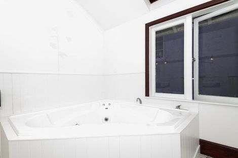 Photo of property in 5 Lewisville Terrace, Thorndon, Wellington, 6011