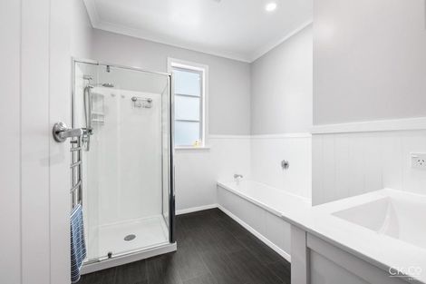 Photo of property in 13 John Street, Trentham, Upper Hutt, 5018