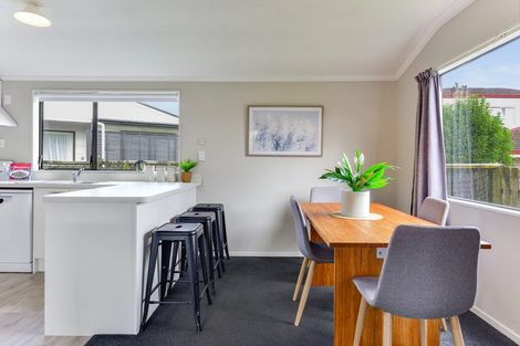 Photo of property in 6/55 Tuhikaramea Road, Dinsdale, Hamilton, 3204