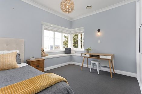 Photo of property in 24 Richmond Avenue, Northcote Point, Auckland, 0627