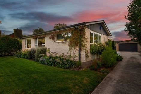Photo of property in 63 Grahams Road, Burnside, Christchurch, 8041