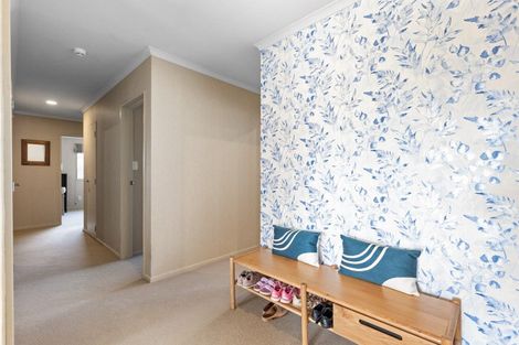 Photo of property in 8 Cleveland Heights, Kelvin Grove, Palmerston North, 4414