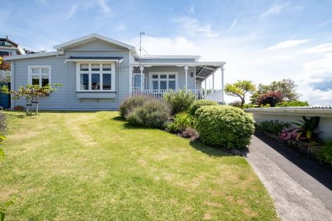 Photo of property in 8 Goldsmith Terrace, Hospital Hill, Napier, 4110