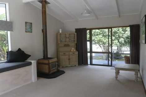 Photo of property in 4 Bluett Road, Ohope, 3121