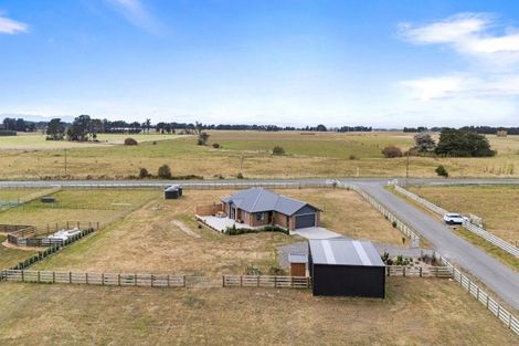 Photo of property in 6 Sterling Lane, Rongotea, 4473