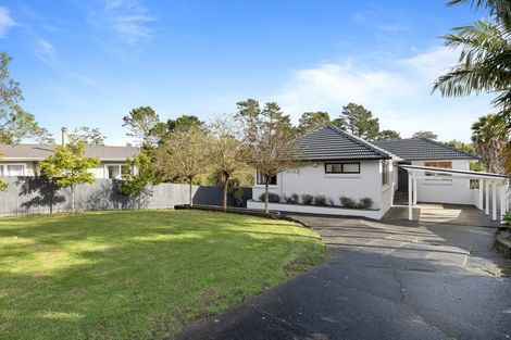 Photo of property in 68 Paragon Avenue, Beach Haven, Auckland, 0626