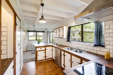 Photo of property in 141 Tait Drive, Greenmeadows, Napier, 4112