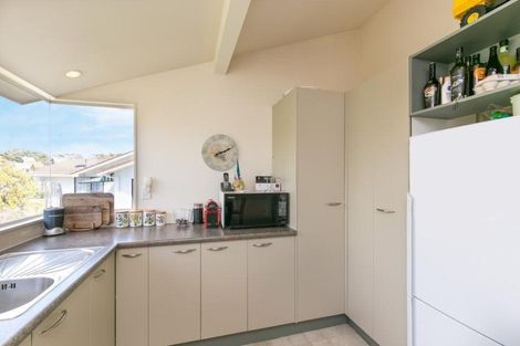 Photo of property in 6a Pony Grove, Churton Park, Wellington, 6037