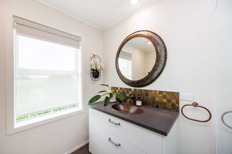 Photo of property in 165 Albert Road, Tokomaru, Palmerston North, 4474