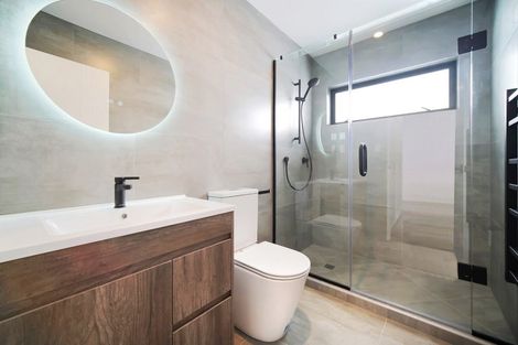 Photo of property in 4 Pleasant Way, Matakatia, Whangaparaoa, 0930