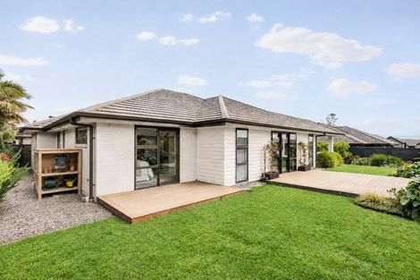 Photo of property in 7a Augusta Rise, Omokoroa, 3114