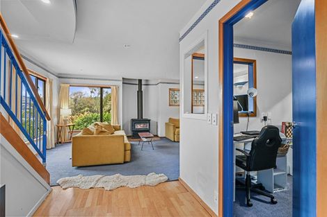 Photo of property in 37 Cornwall Road, Lyttelton, 8082