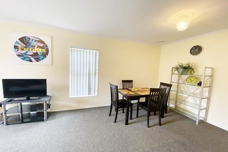 Photo of property in 5 Srah Place, East Tamaki, Auckland, 2013