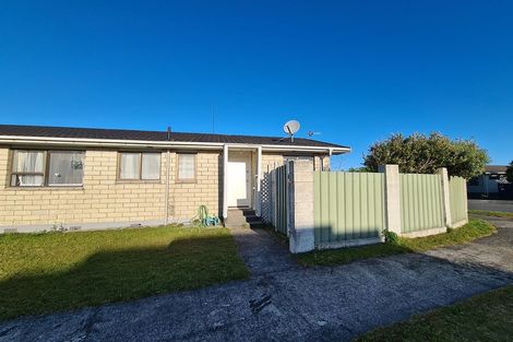 Photo of property in 2/59 Cypress Drive, Maungaraki, Lower Hutt, 5010