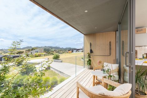 Photo of property in 3/25 Rangitahi Road, Raglan, 3225