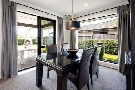 Photo of property in 32 Helen June Avenue, Flagstaff, Hamilton, 3210