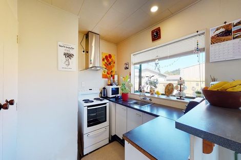 Photo of property in 113 Aquarius Drive, Kawaha Point, Rotorua, 3010