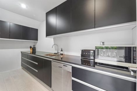 Photo of property in 18 Bella Vista Drive, Gulf Harbour, Whangaparaoa, 0930