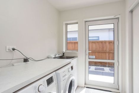 Photo of property in 103 Shillingford Boulevard, Rolleston, 7615