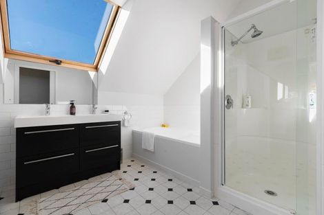 Photo of property in 76 Meadowstone Drive, Wanaka, 9305