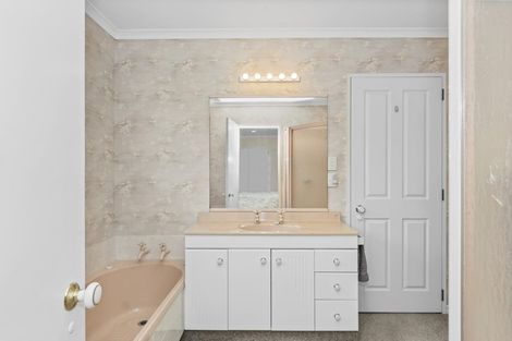 Photo of property in 48 Plateau Heights, Mount Maunganui, 3116