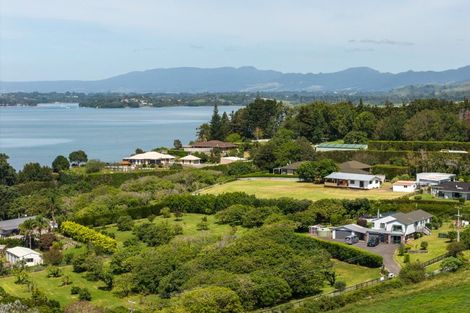 Photo of property in 133a Athenree Road, Athenree, Katikati, 3177