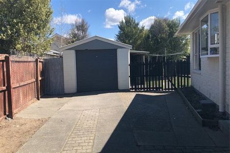 Photo of property in 6 Inverell Place, North New Brighton, Christchurch, 8083