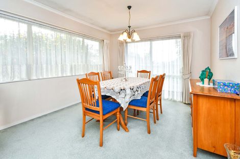 Photo of property in 83 Rushgreen Avenue, Pahurehure, Papakura, 2113