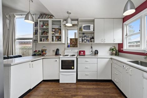 Photo of property in 23 Havelock Street, Phillipstown, Christchurch, 8011