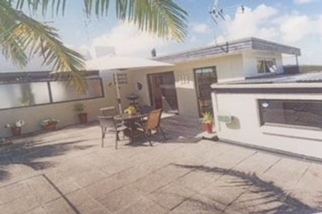 Photo of property in 22 Amorino Drive, Red Beach, 0932