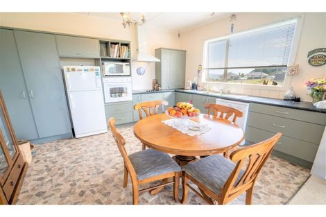 Photo of property in 5 Pearce Street, Bluff, 9814