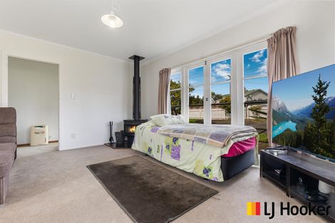 Photo of property in 5 Nield Road, Manurewa, Auckland, 2102