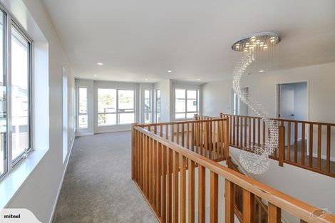 Photo of property in 39 Remuremu Street, Long Bay, Auckland, 0630