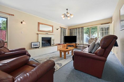 Photo of property in 51 Glen Lynne Avenue, Queenwood, Hamilton, 3210