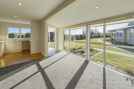 Photo of property in Rivertown Villas, 150 Williams Street, Kaiapoi, 7630