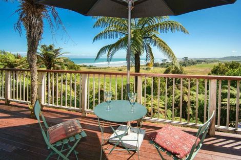 Photo of property in 17 Fairburn Place, Charleston, Cape Foulwind, 7892