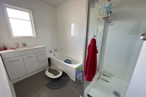 Photo of property in 27 Sherwood Road, Onerahi, Whangarei, 0110