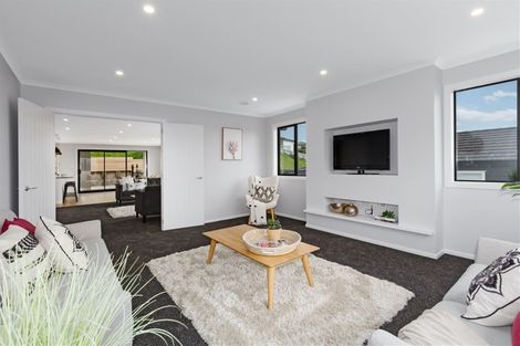 Photo of property in 8 Canary Way, Whitby, Porirua, 5024