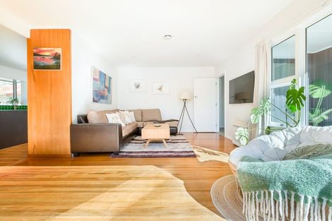 Photo of property in 107 Bowenvale Avenue, Cashmere, Christchurch, 8022