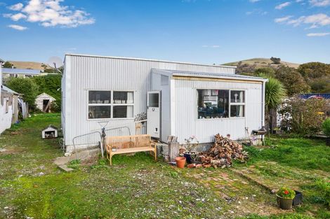 Photo of property in 750 Harington Point Road, Otakou, Dunedin, 9077