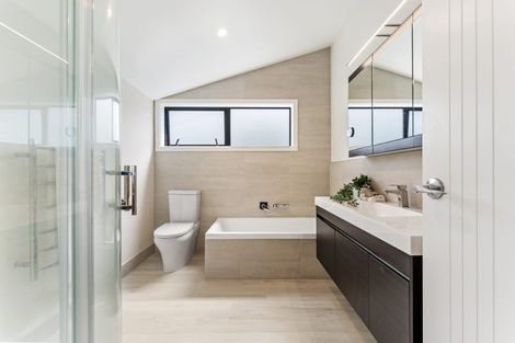 Photo of property in 5 Ahi Kaa Lane, Snells Beach, 0920