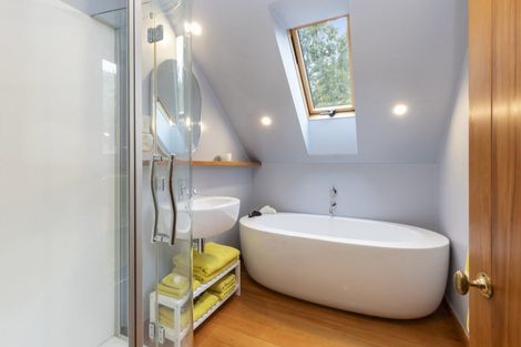 Photo of property in 215 Okuti Valley Road, Little River, 7591