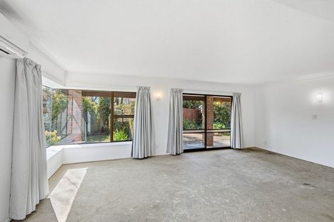 Photo of property in 3 Annell Place, Burnside, Christchurch, 8053