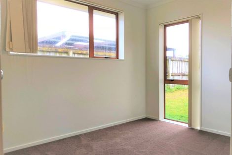 Photo of property in 17 Marblewood Grove, Pukekohe, 2120