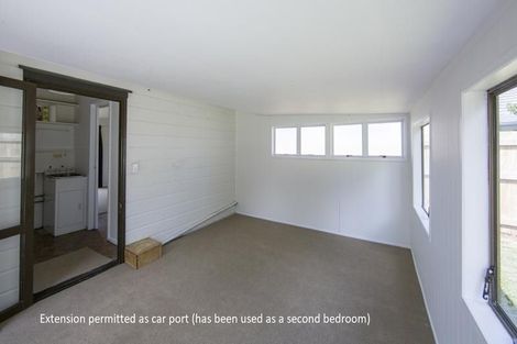 Photo of property in 28 Shoemaker Road, Waipu, 0510