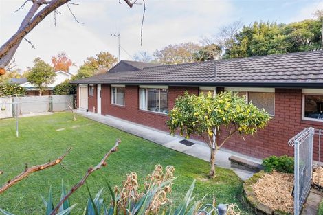 Photo of property in 15 Long Melford Road, Awapuni, Palmerston North, 4412