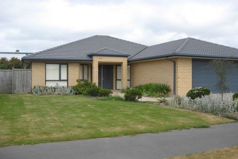 Photo of property in 18 Palm Drive, Shirley, Christchurch, 8052