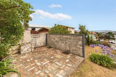 Photo of property in 129 Conclusion Street, Ascot Park, Porirua, 5024