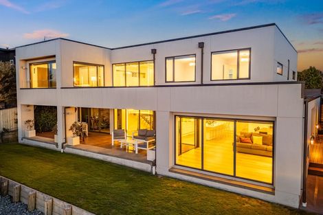 Photo of property in 91 Endeavour Drive, Whitby, Porirua, 5024